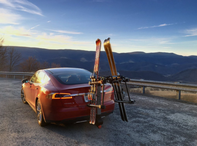The Tesla Model S trailer hitch