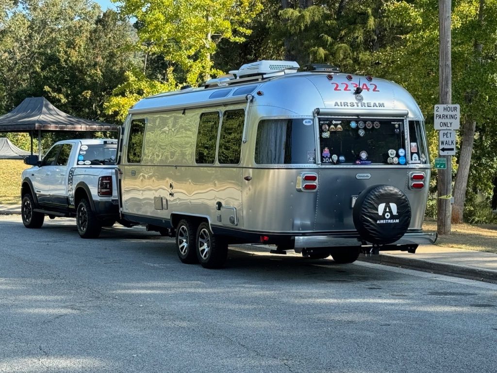 2025 Guide to Long‑Lasting Airstream Bumper Hitches You Can Trust