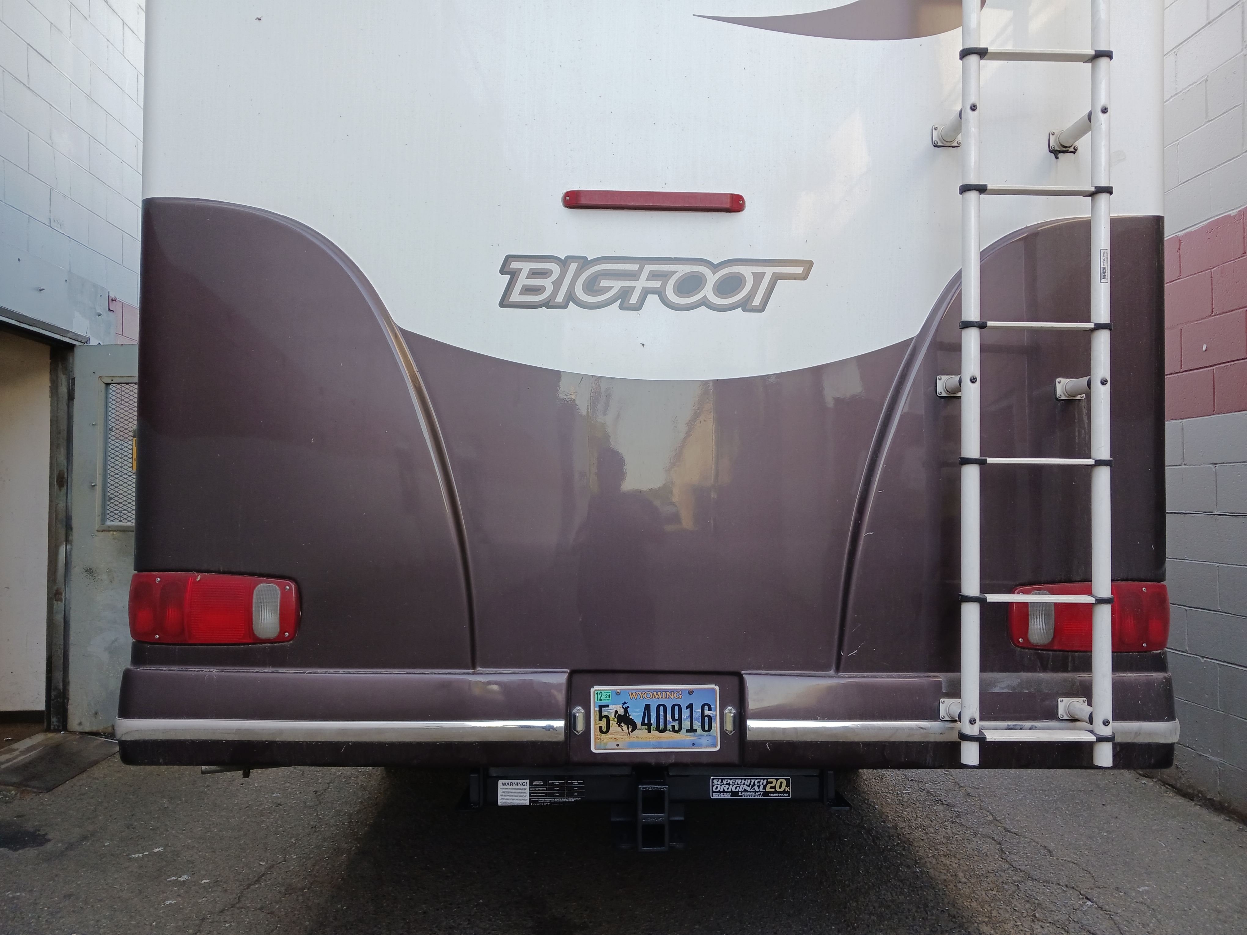 RV specialty hitch placeholder