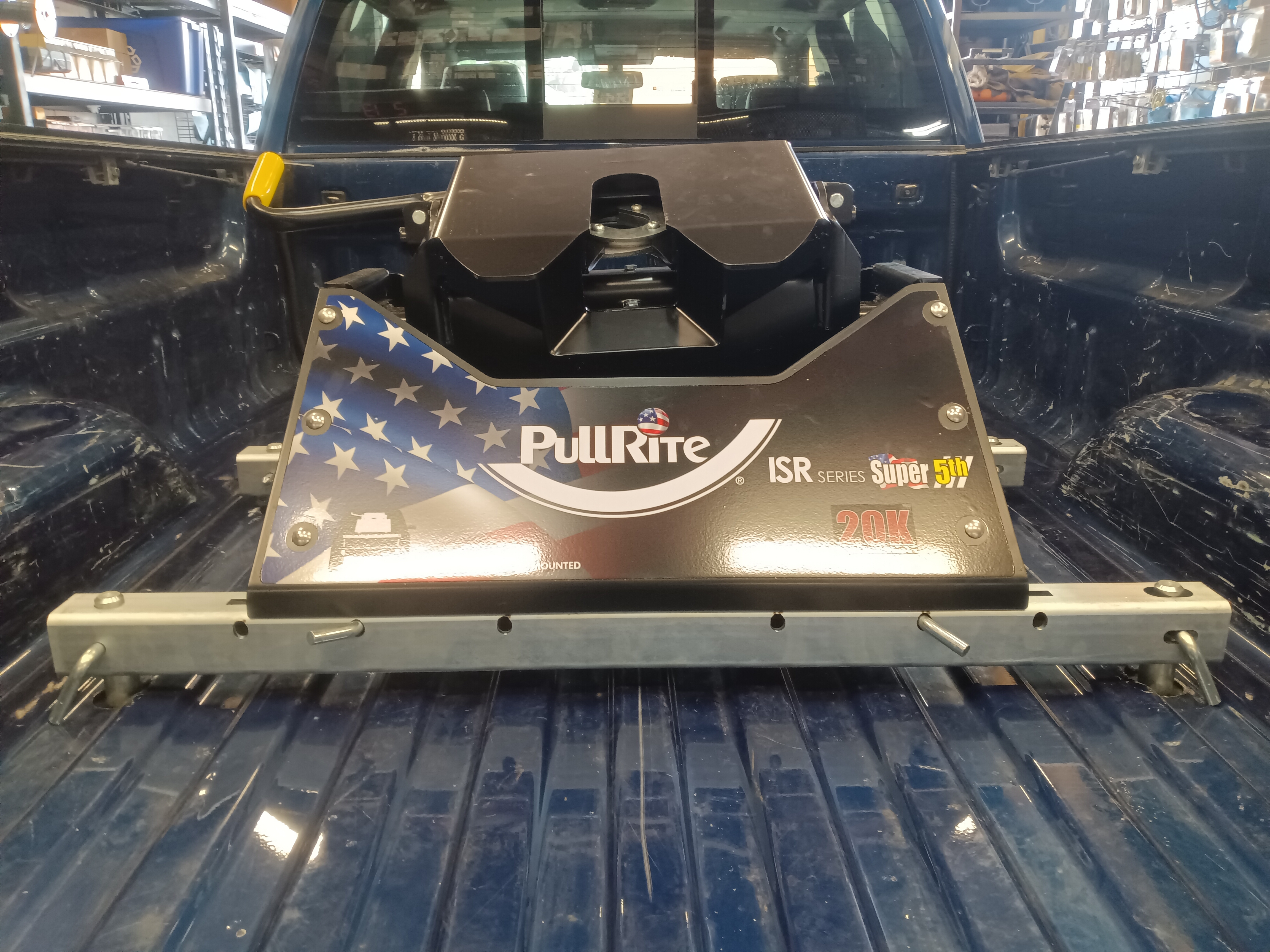Chevrolet truck fifth wheel hitch installation