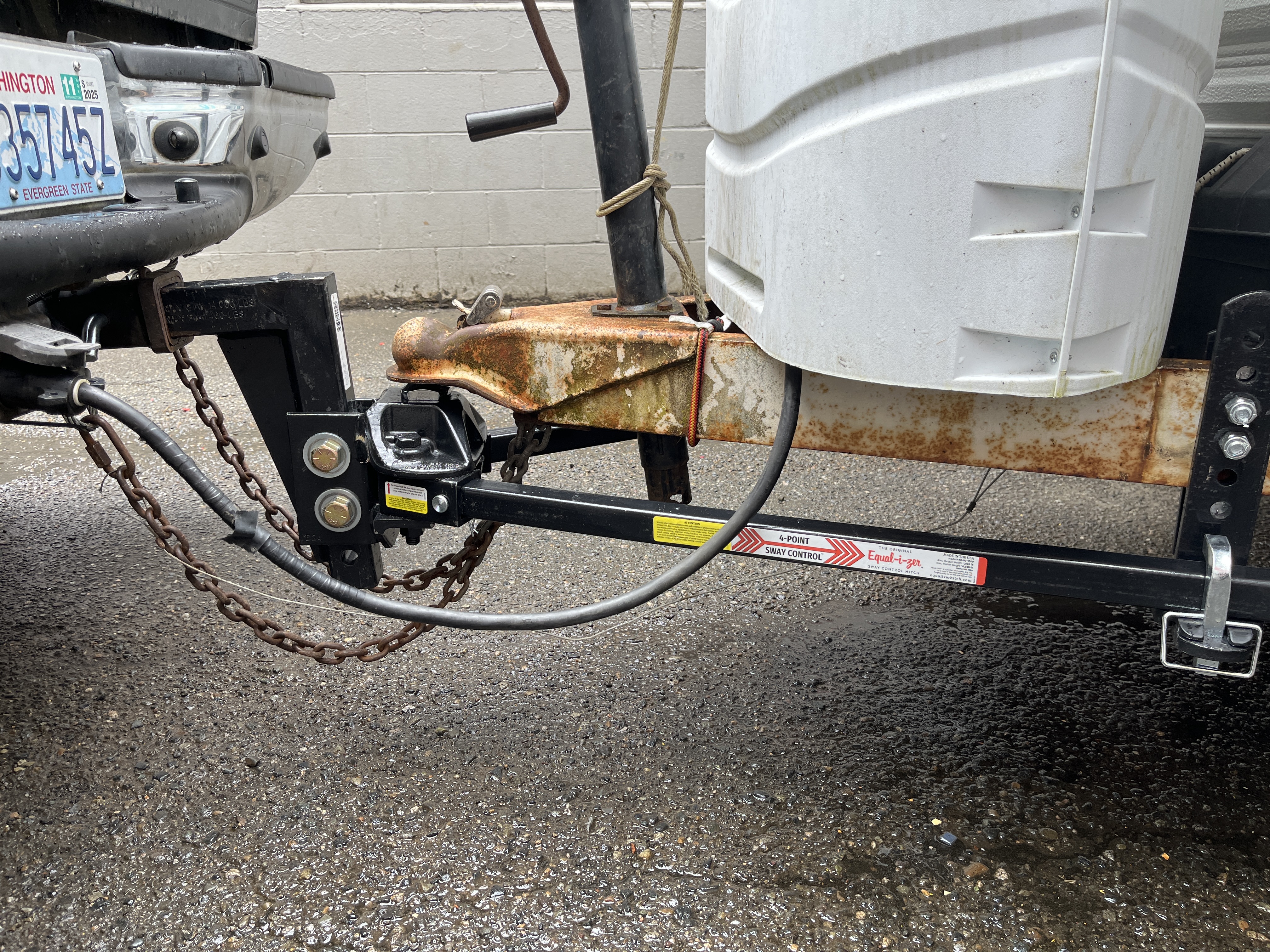 Weight distribution and trailer towing work 5
