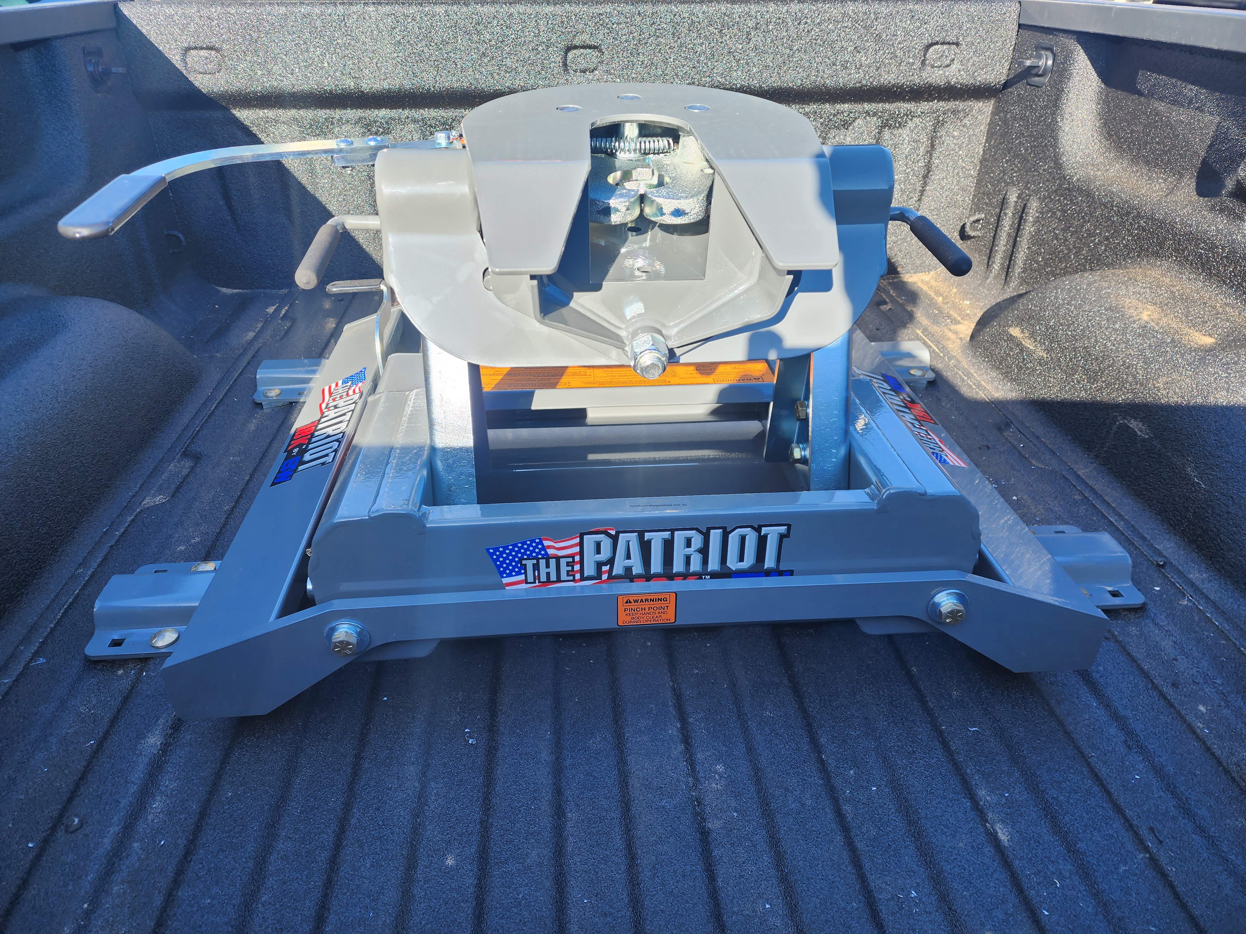 Short-bed truck sliding fifth wheel hitch installation