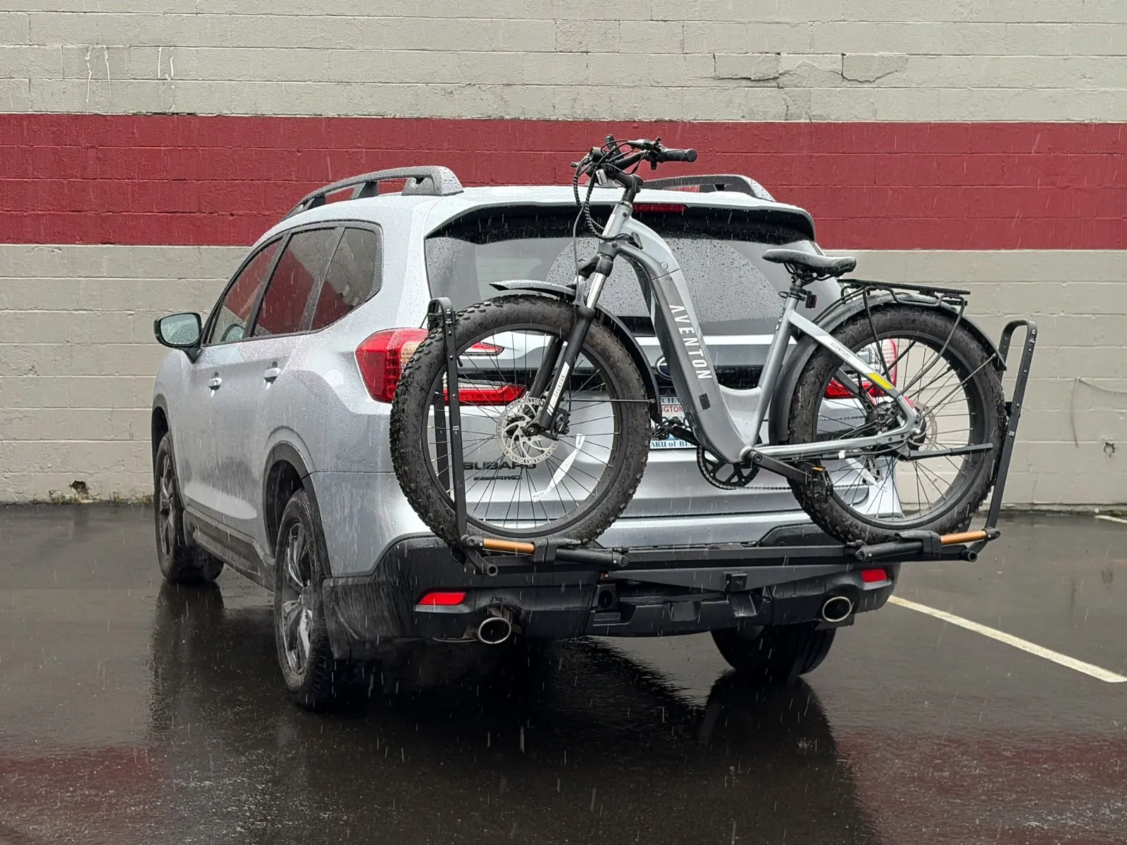 Midsize SUV trailer hitch installation