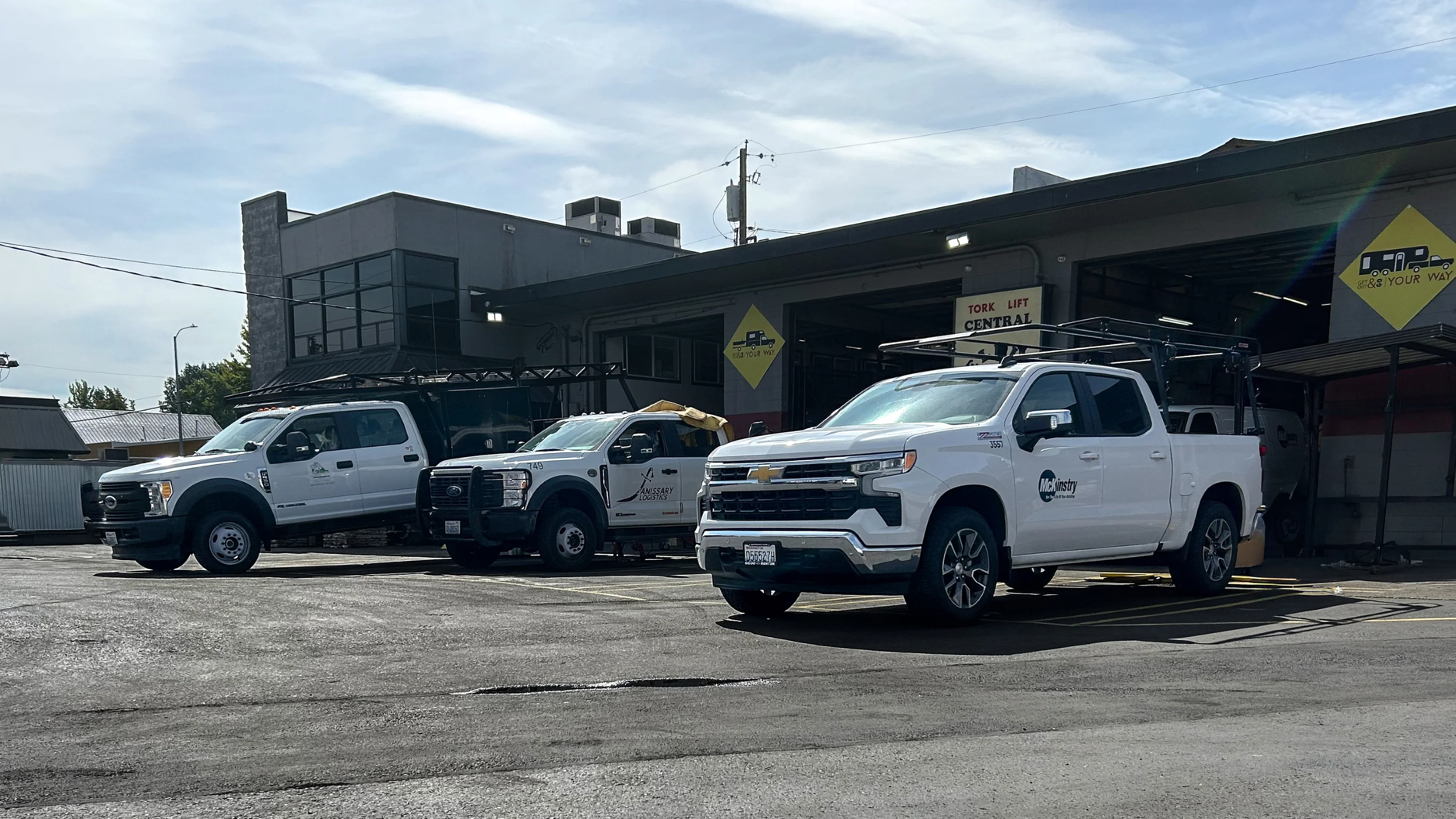Fleet upfitting banner