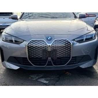 bmw i4 with license plate bracket installed