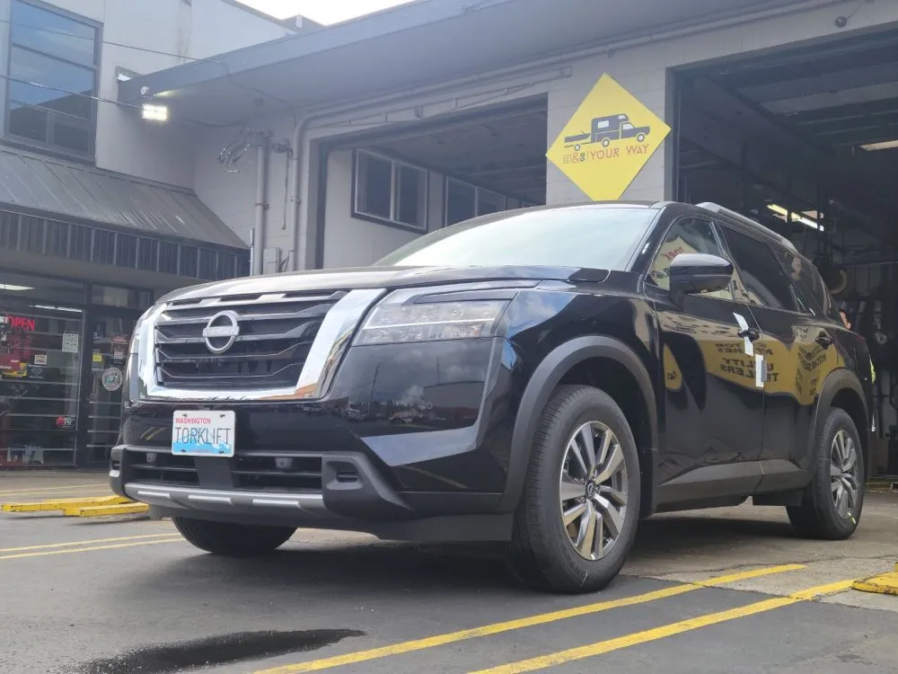 Torklift Central | The Law – Nissan Pathfinder front license plate