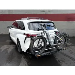 Toyota Sienna — 2021 - 2026 — Stainless Steel EcoHitch® Trailer Hitch