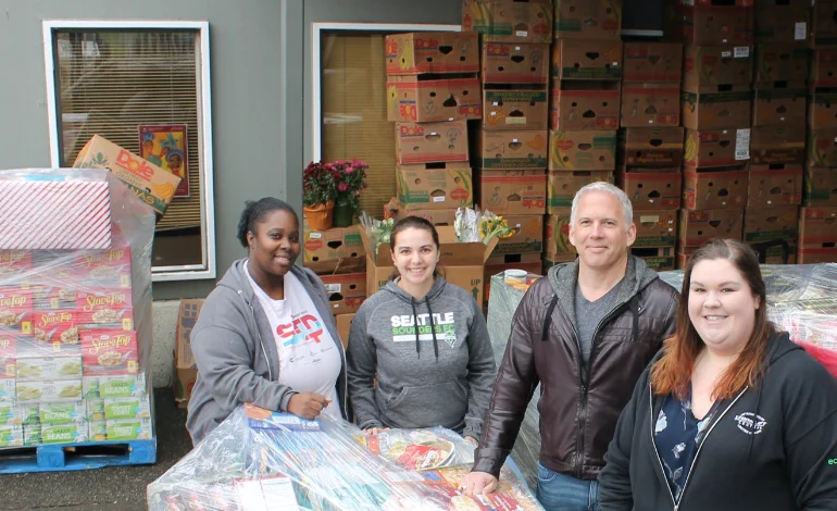 Dropping off food from the 7th Annual Kent Turkey Challenge Dropping off food from the 7th Annual Kent Turkey Challenge